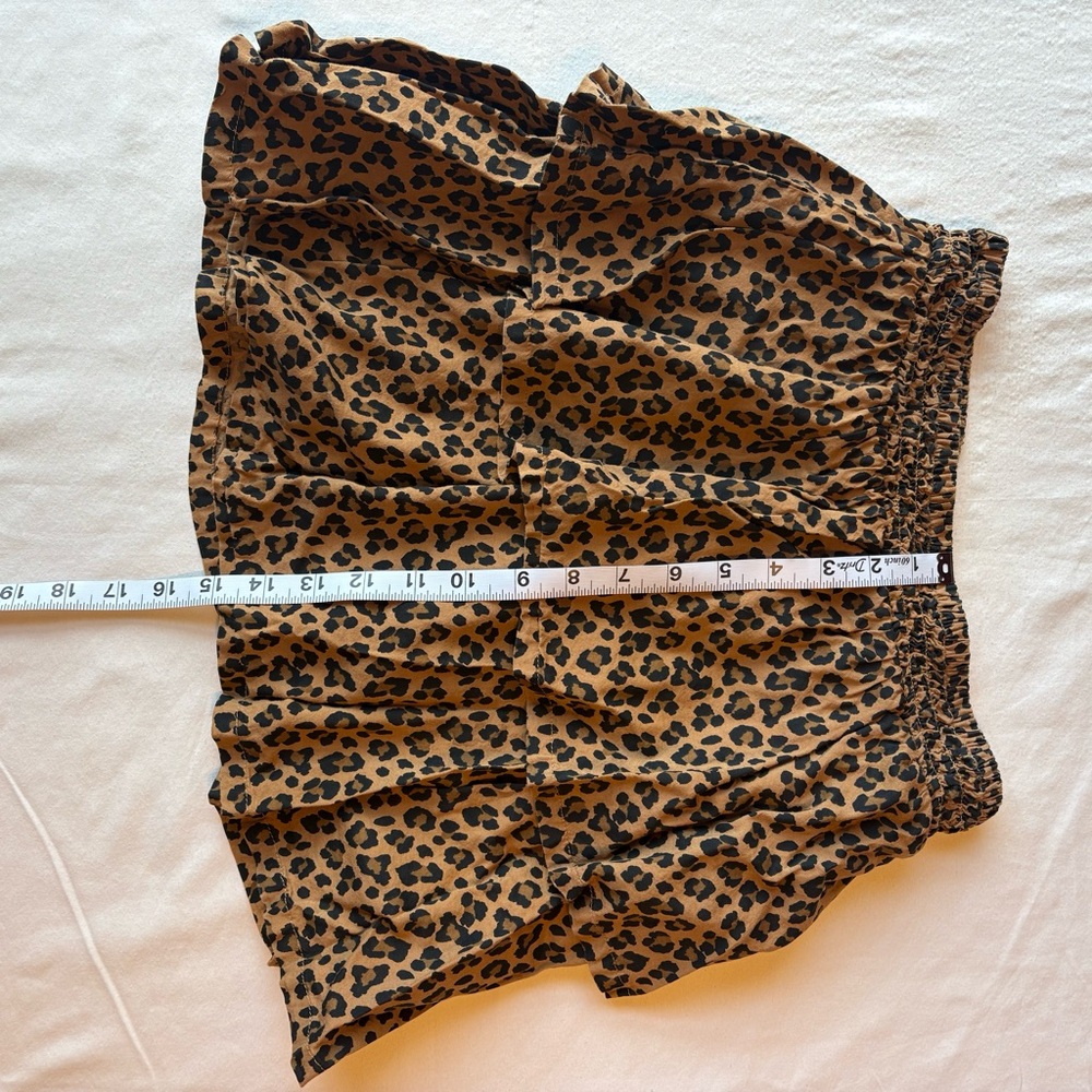 Old Navy Leopard print skirt, Old Navy Waffle Knit Top, Pink Skirt Button front - Picture 7 of 16
